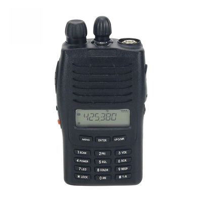 วิทยุ Motorola UHF VHF น้ำหนักเบาและทรงพลัง 1.2 กก. สำหรับธุรกิจ